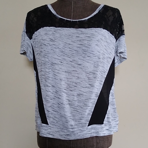 Express Mesh Cut Out Crop Top - Picture 1 of 6